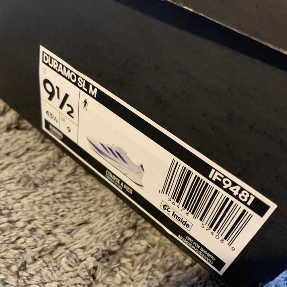 Brand New Mens Adidas White and blue Running shoes - Picture 4 of 4